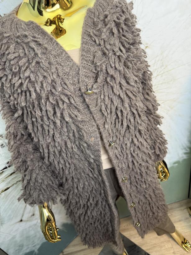 Płaszczyk sweterkowy ze splotem 3D Minouu