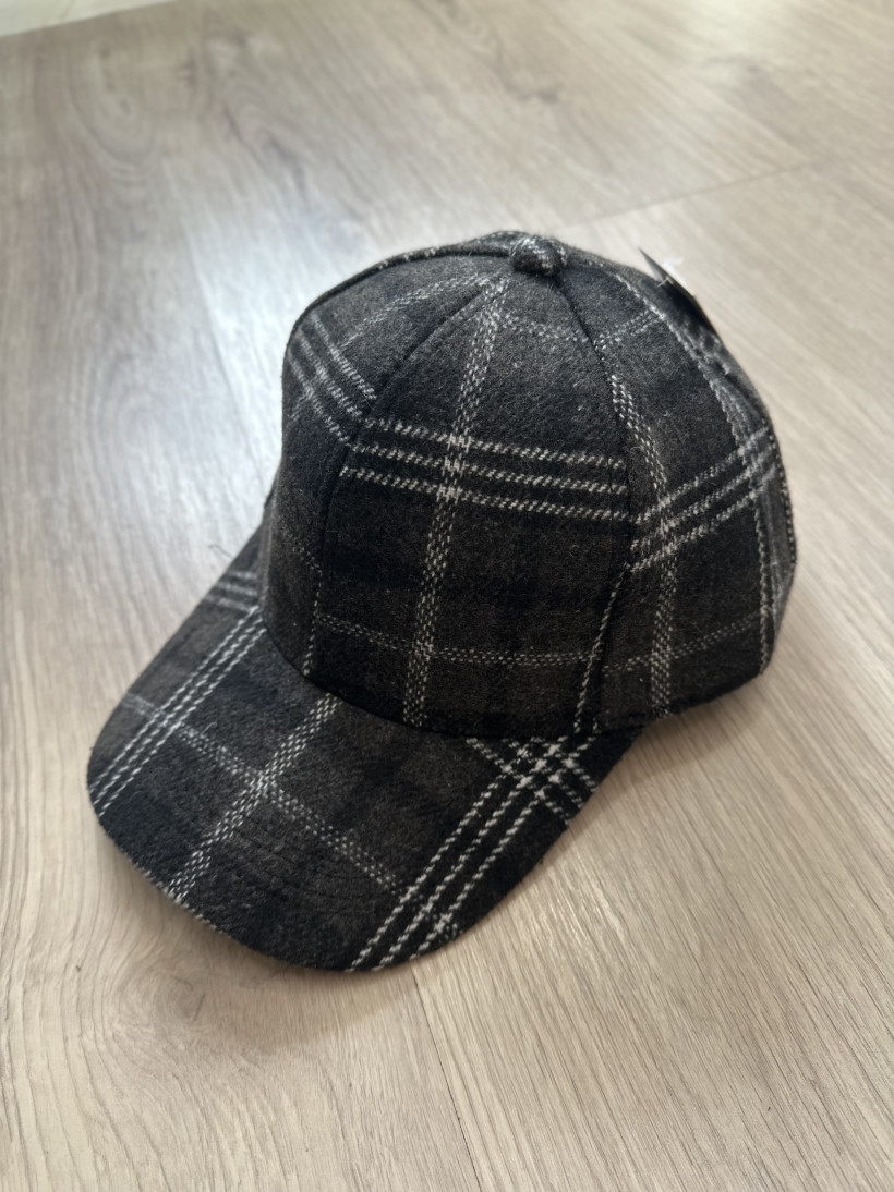 GEMS CZAPKA Z DASZKIEM KRATA