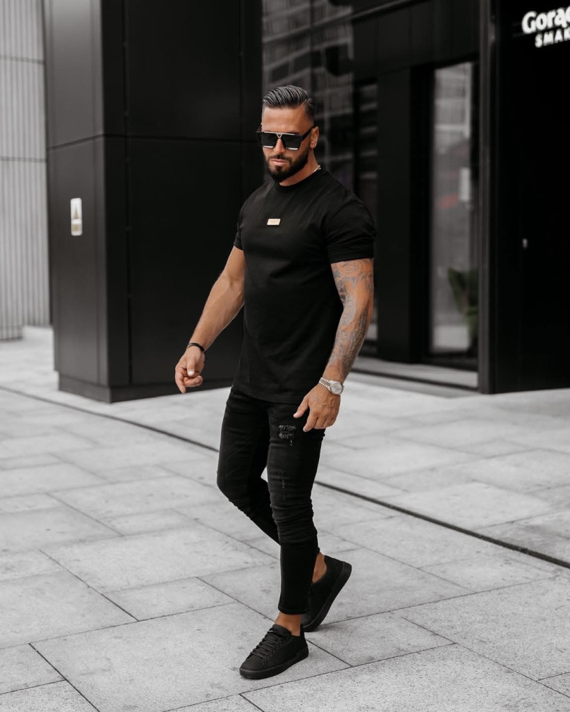 t-shirt męski GOLDEN czarny