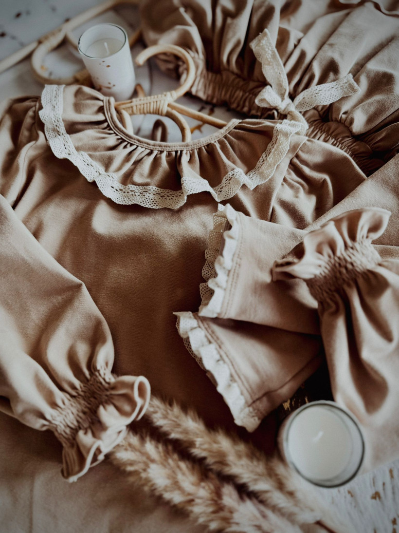 BLUZKA BEŻOWA MAKBA