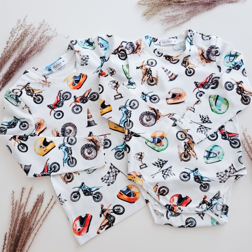 BODY/BLUZKA CROSSY NA BIELI HELEN