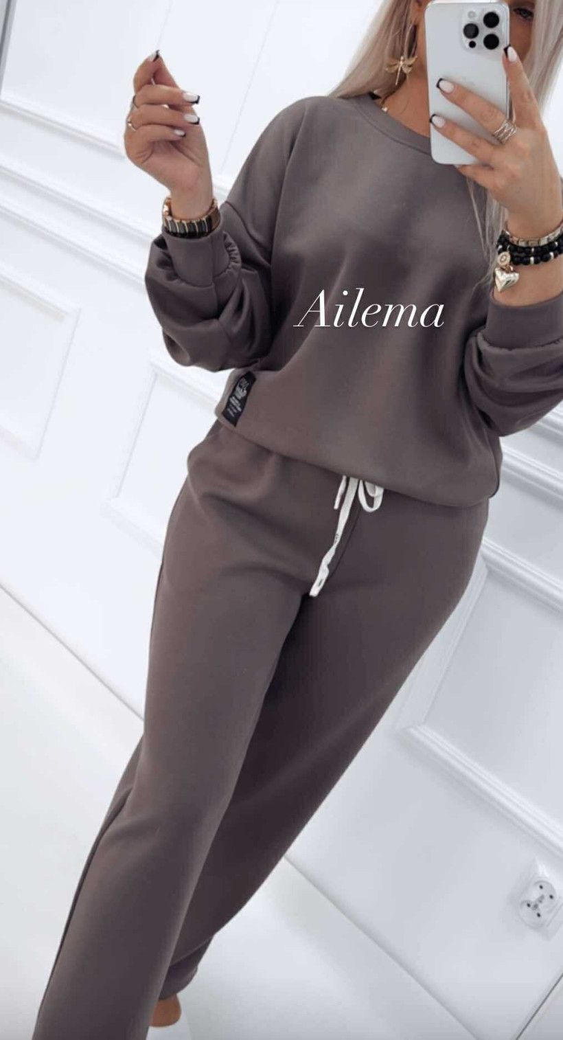 Komplet masełko kk11 bluza z naszywką natural i spodnie