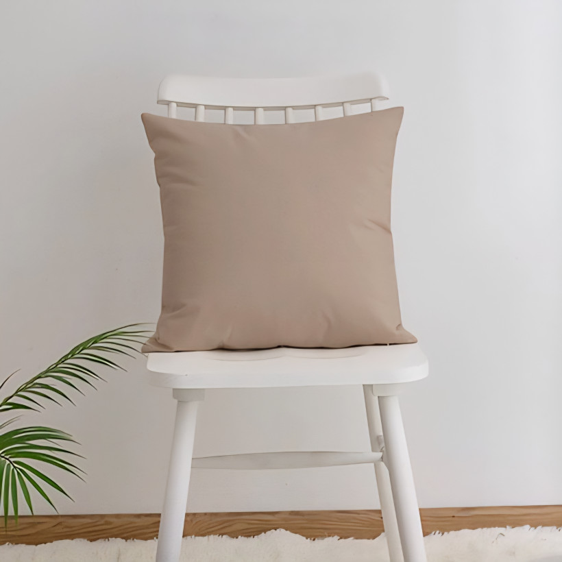 Poszewka dekoracyjna 40x40 cm z tkaniny blackout – elegancka i trwała brązowa P07