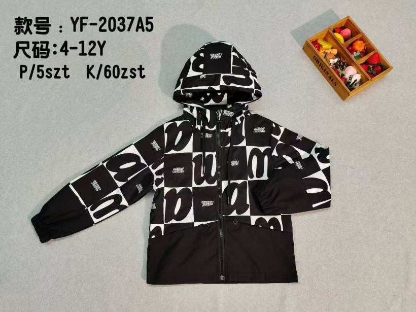 Kurtka parka jesienna napisy czarna