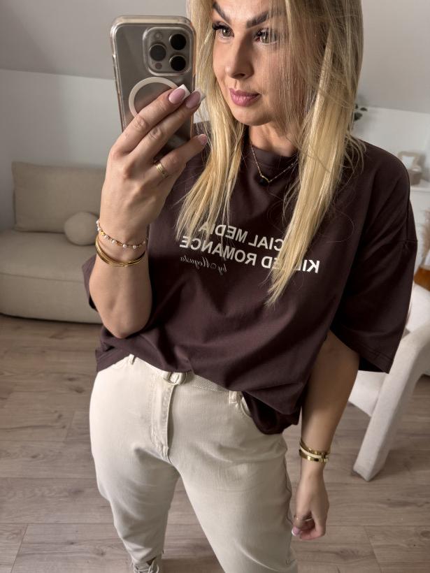 T-SHIRT SOCIAL MEDIA