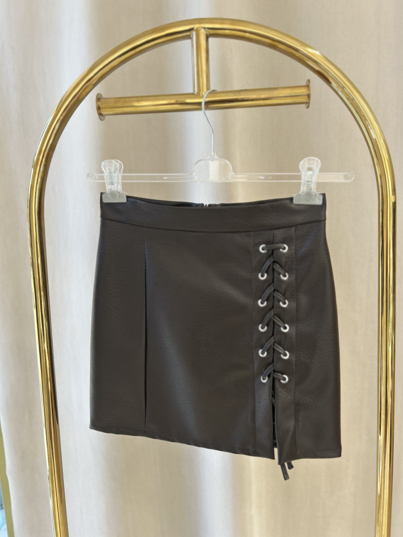 LA MILLA SPÓDNICZKA WIĄZANIE ECO SKÓRA CZEKOLADA