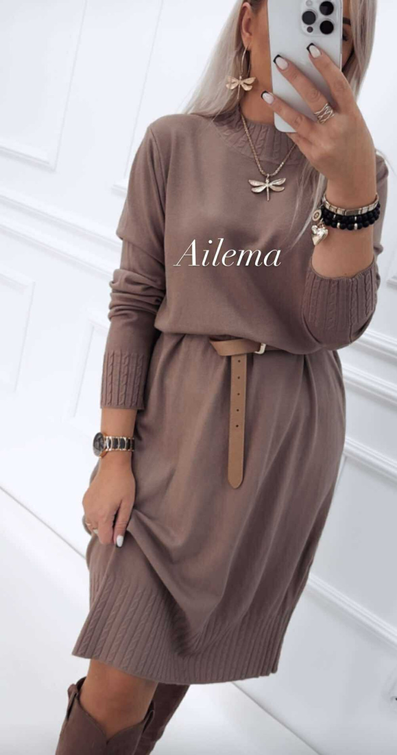 WYPREDAŻ Sukienka sweterkowa midi półgolf T2264