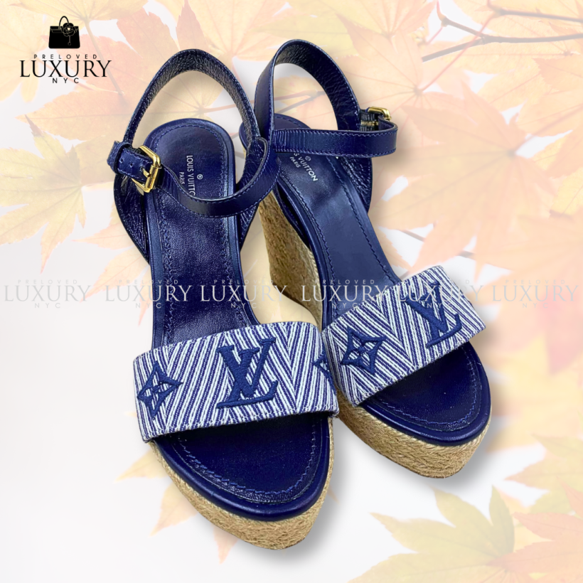 LOUIS VUITTON Women's Sandals size 36