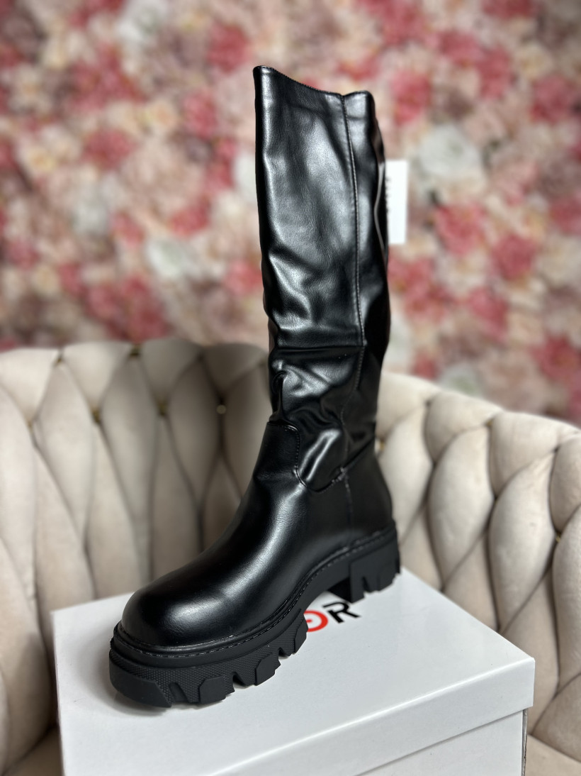 Krótkie kozaki ekoskóra FLYFOR