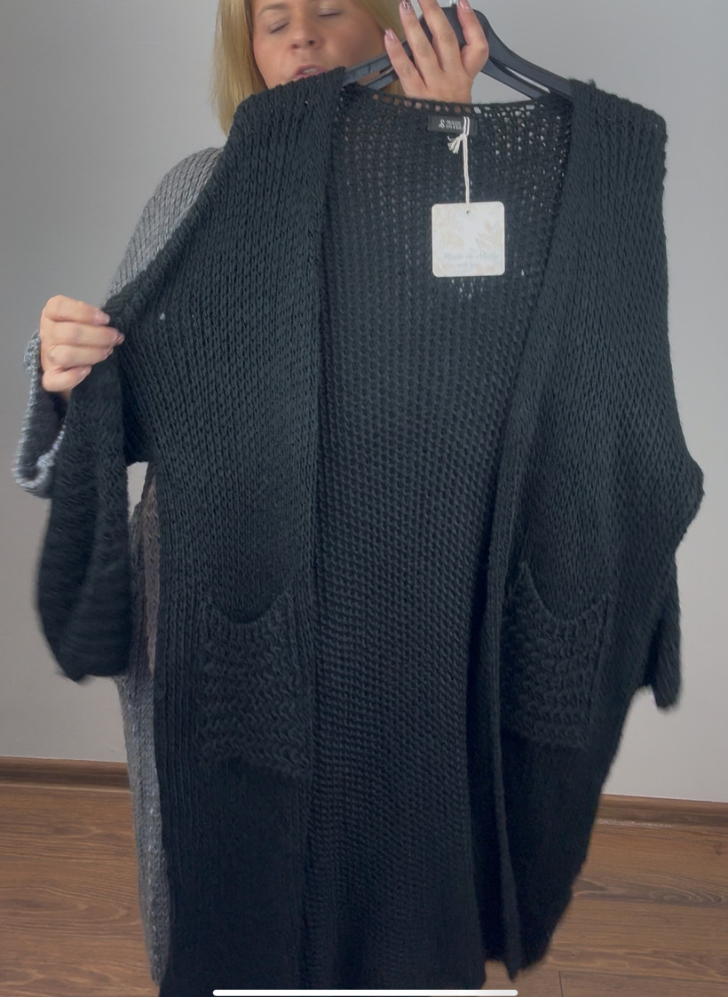 Italia nr IV - Sweter/Kartigan jednoklorowy z kieszeniami - 25289 - czarny