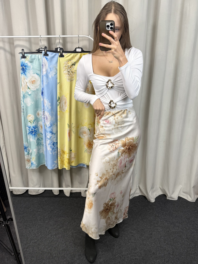 Spódnica satynowa kwiaty