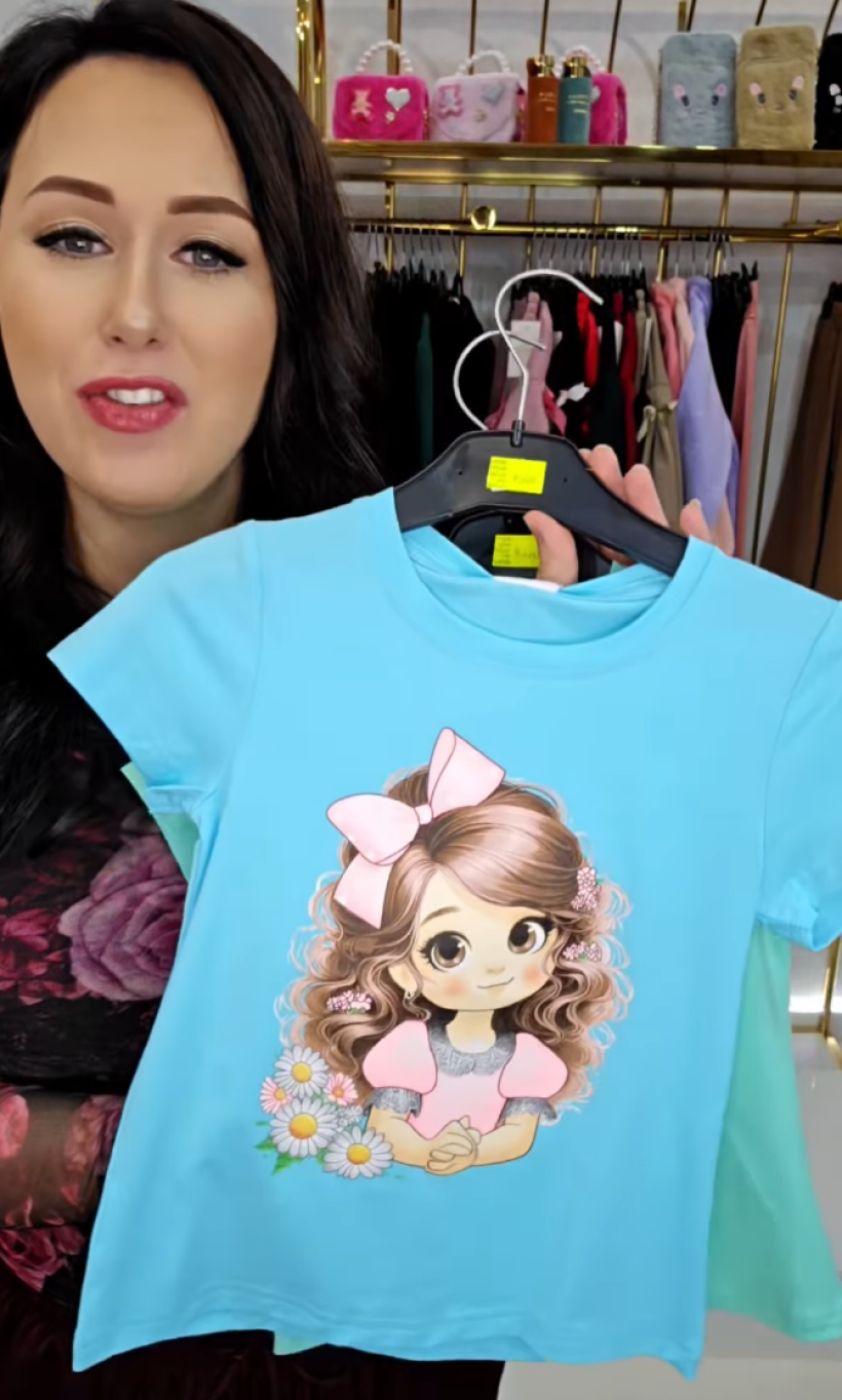 T-SHIRT DZIEWCZYNKA Z KOKARDĄ WE WŁOSACH YL-879A3- BŁEKIT