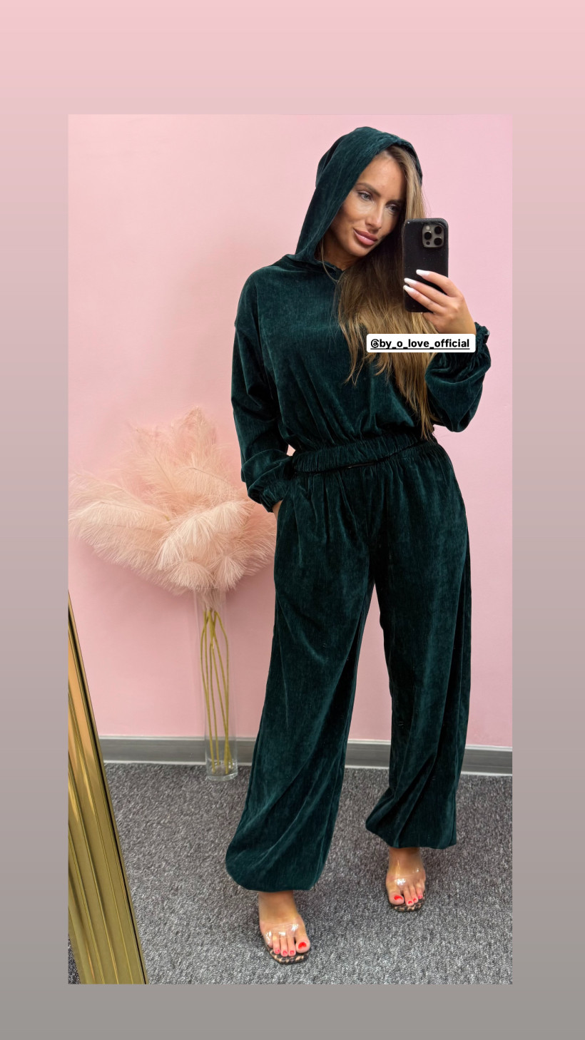 Dres butelkowa zieleń Armaretto bluza 169 zł i Spodnie 219 zł  