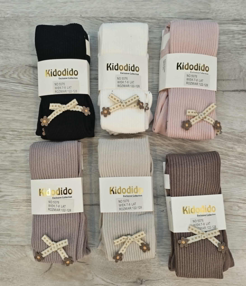 RAJSTOPY Z KOKARDKĄ 9-10 LAT (137-140)