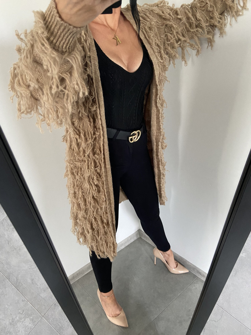 Kardigan 35 z frędzlami