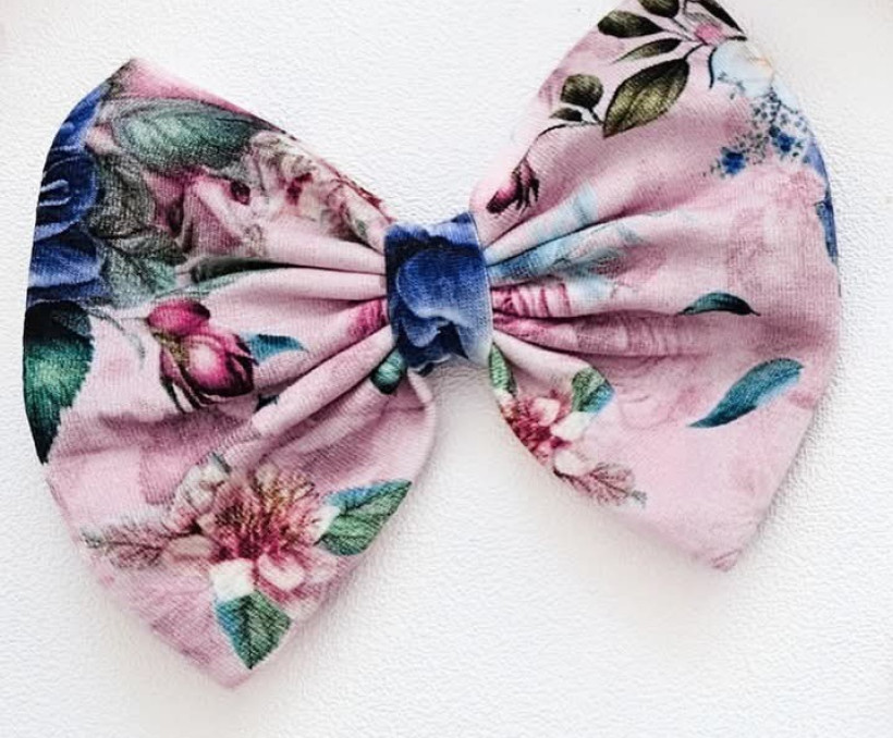 SPINKA KOKARDA JEANSOWE RÓŻE HELEN