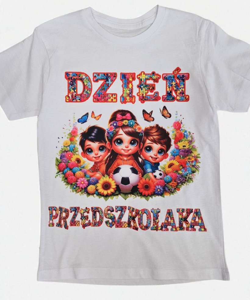 T-shirt bawełna biały dzień przedszkolaka  dzieci piłka