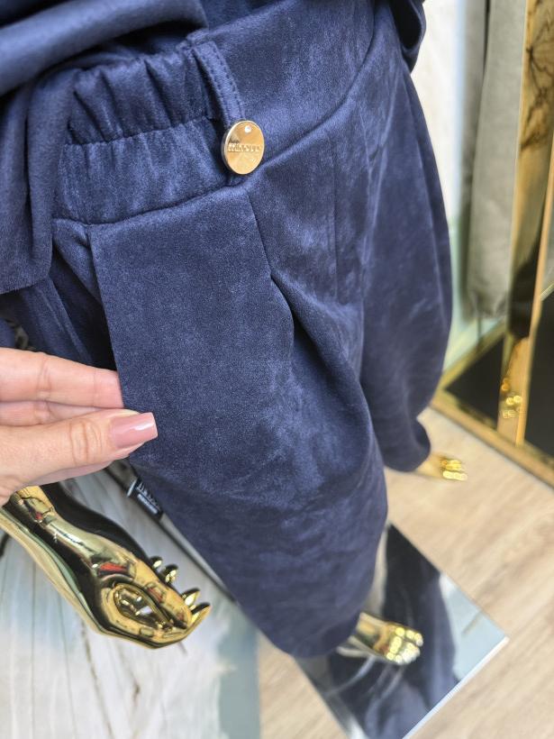 Spodnie zamszowe joggery Minouu