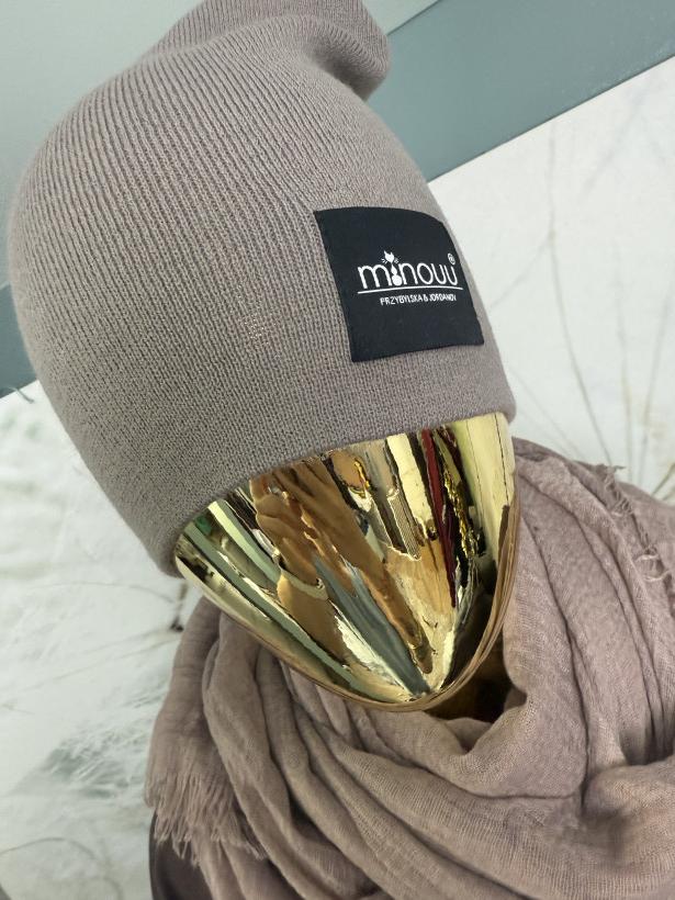 Czapeczka logowana Minouu