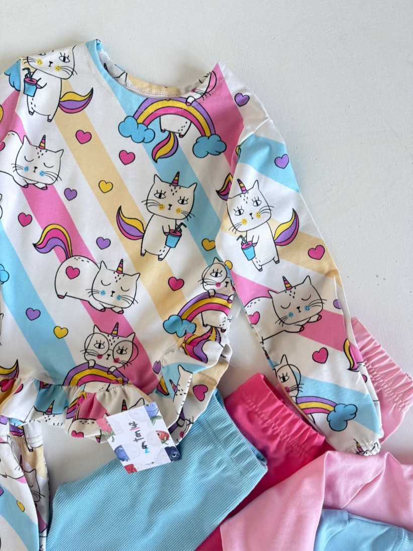 BLUZKA KOTOROŻCE Z FALBANKĄ MAM TEN LUZ 