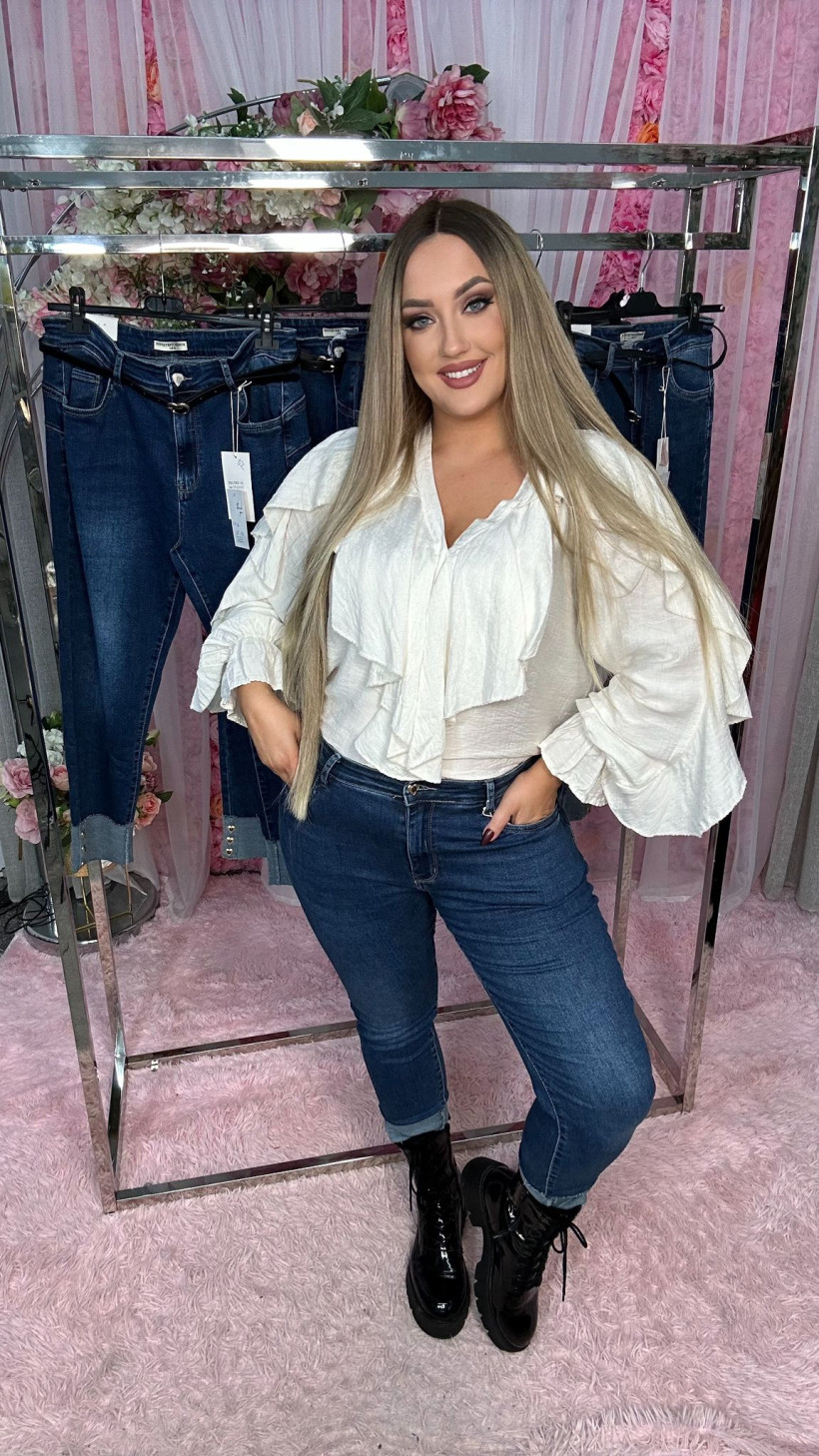 G9036 Jeansy Granat  z  guzikami w serduszka