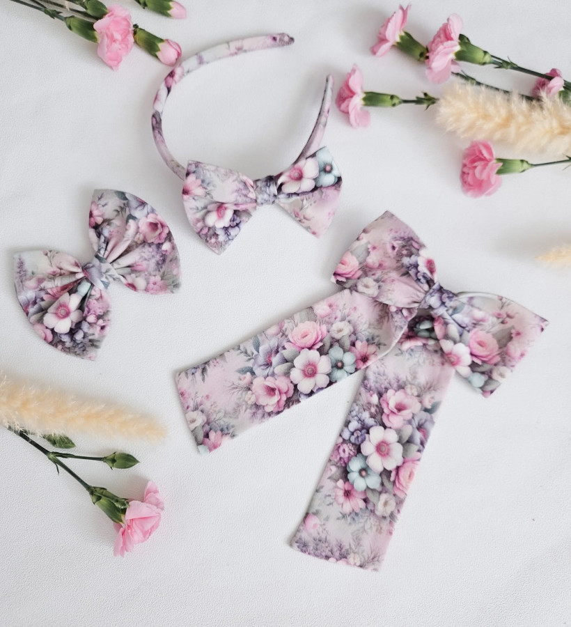 SPINKA KOKARDA KROKODYLEK  BUKIETY HELEN