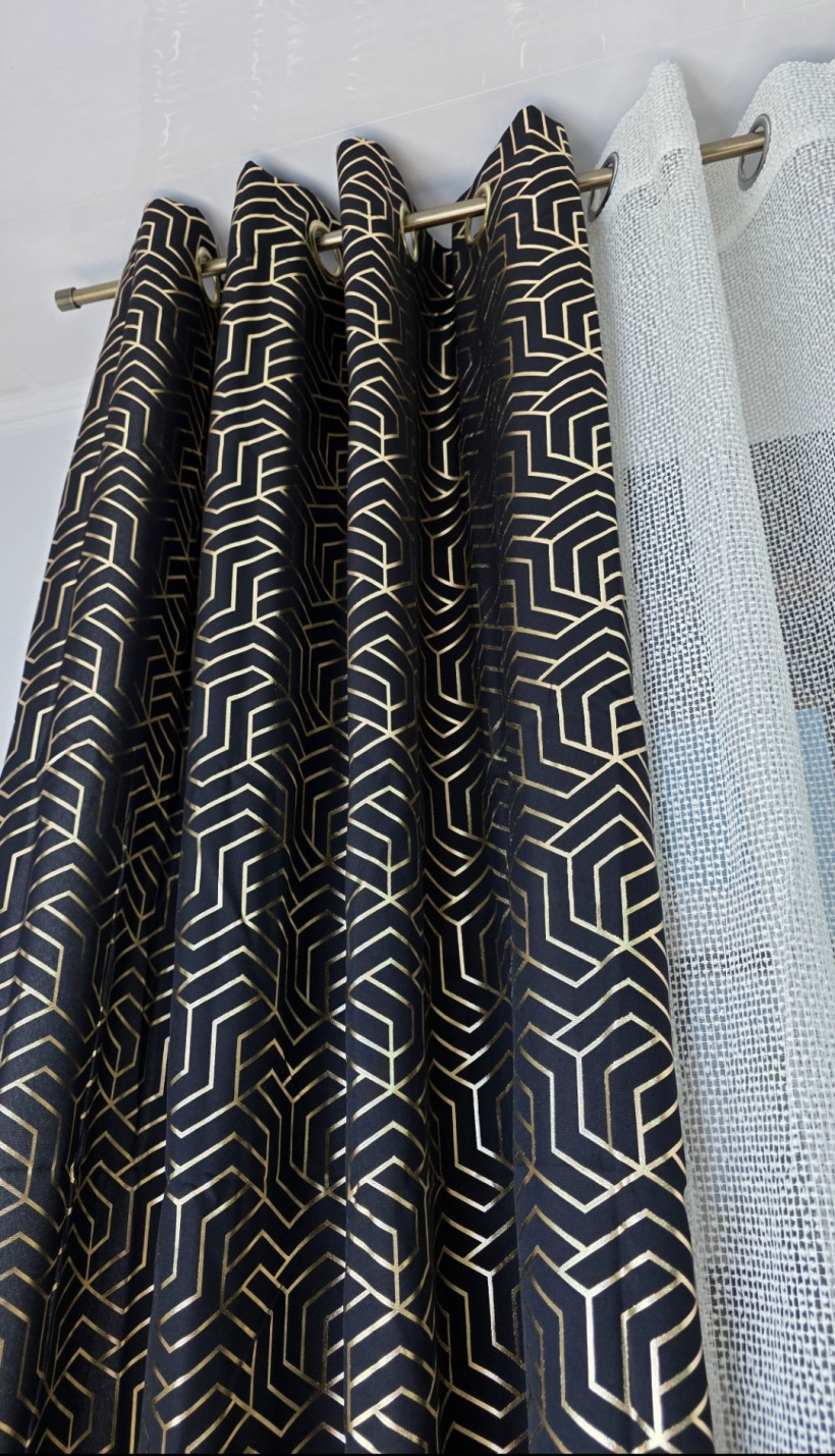 Zasłona czarno złota 140x250cm Przelotka semi