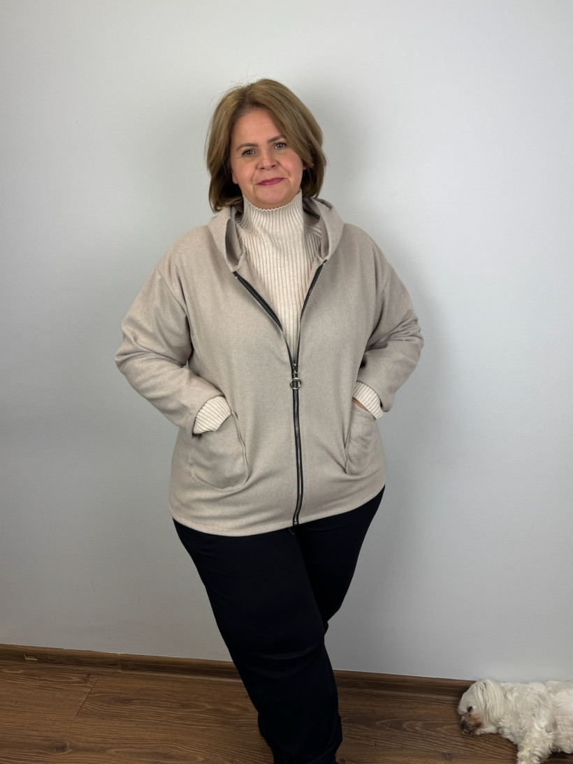 Italia nr.V - Kurteczka na zamek z kapturem - 0518 // 05018 - beż