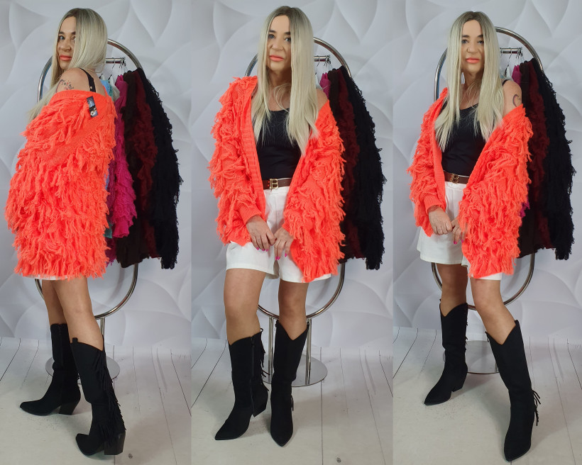 SWETEREK WŁOCHACZ 8102  SK75 %%%%%%%%%%%%%przecena