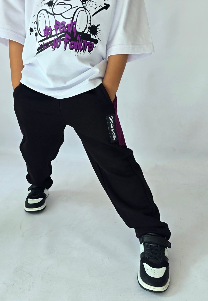 CZARNE SPODNIE Z FIOLETOWĄ WSTAWKĄ URBAN BRAND