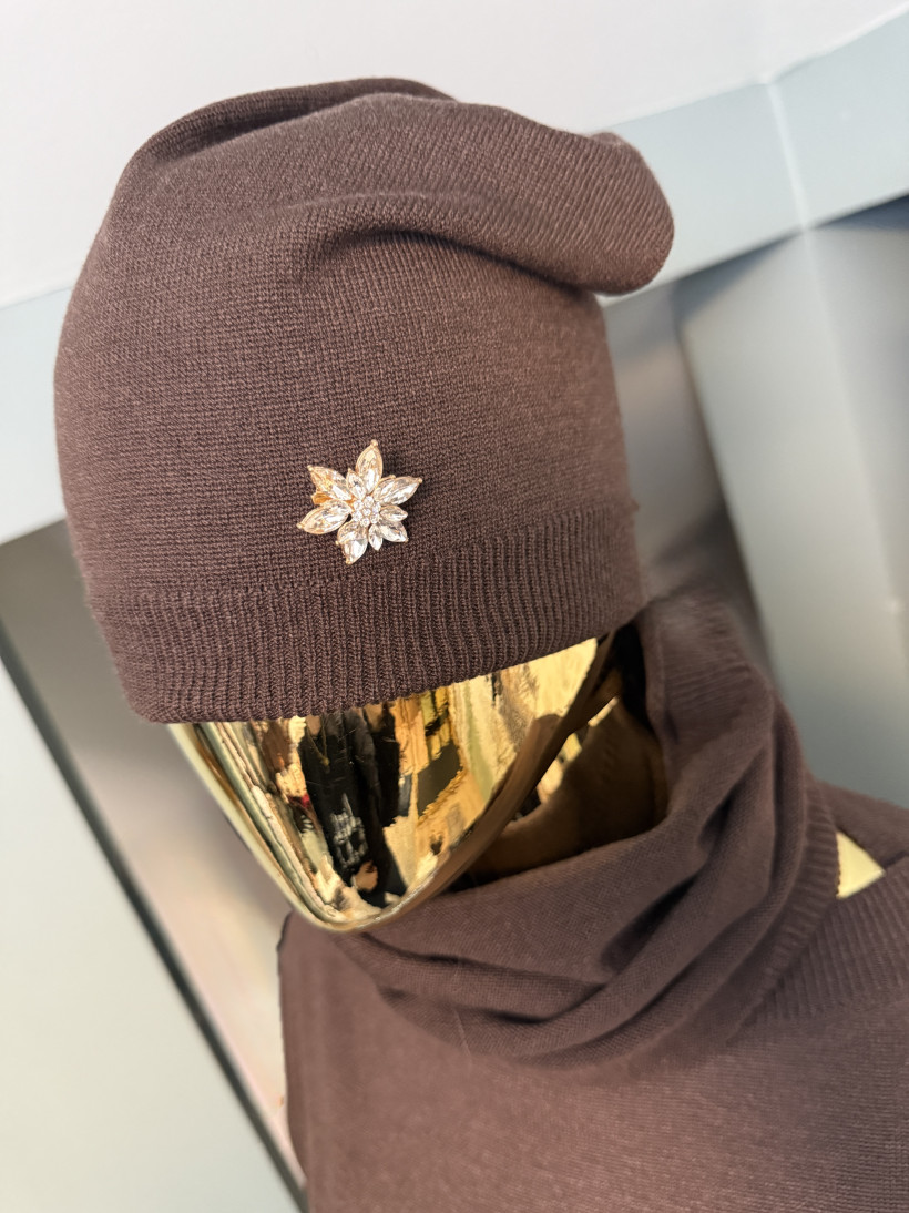 Komplet trio z wiskozy: czapka, komin i rękawiczki Minouu