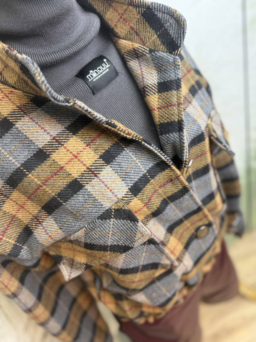 Kurteczka bomberka  w kratę Minouu