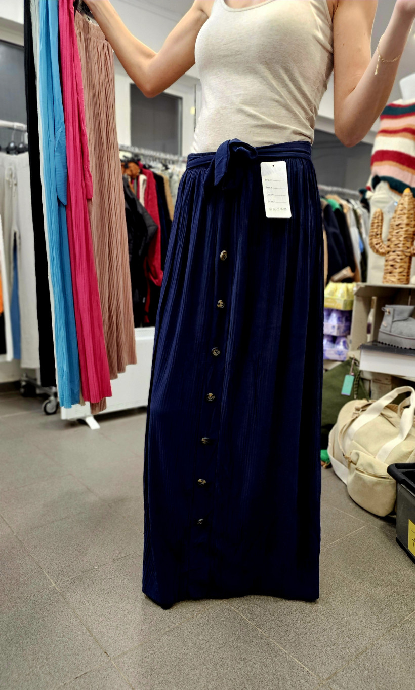 PROMO  JUPE LONGUE AVEC BOUTONS TU 38-46