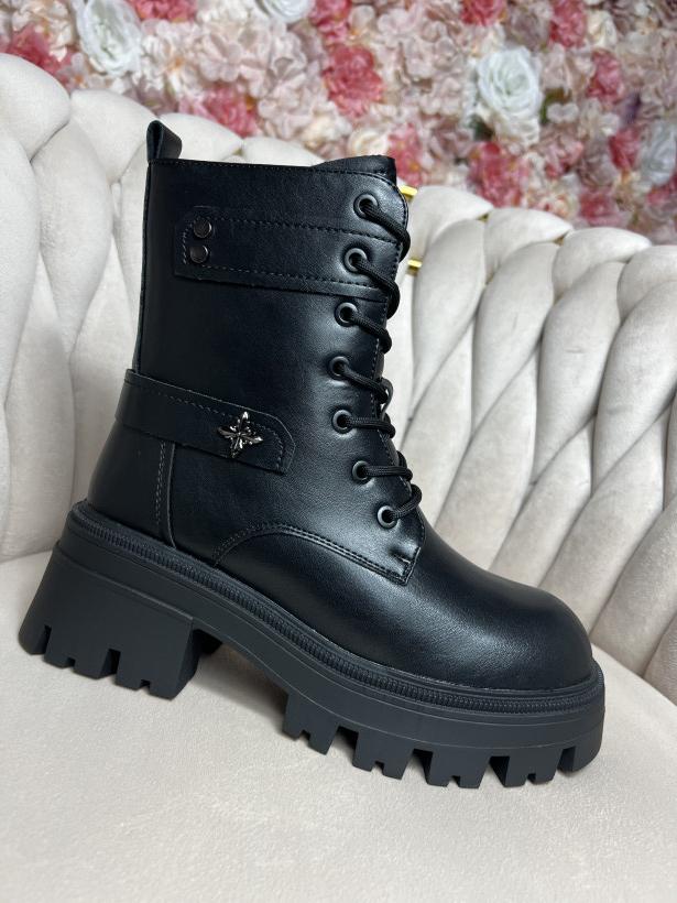 CC* Botki wiązane G2G