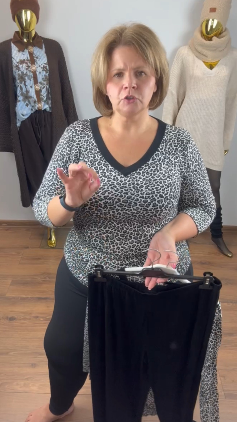 Piżama góra w centki, spodnie gładkie - 2xl - 40015 - czarne