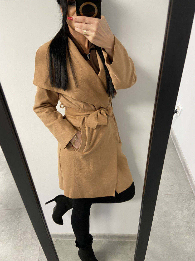 Płaszcz 75 z paskiem