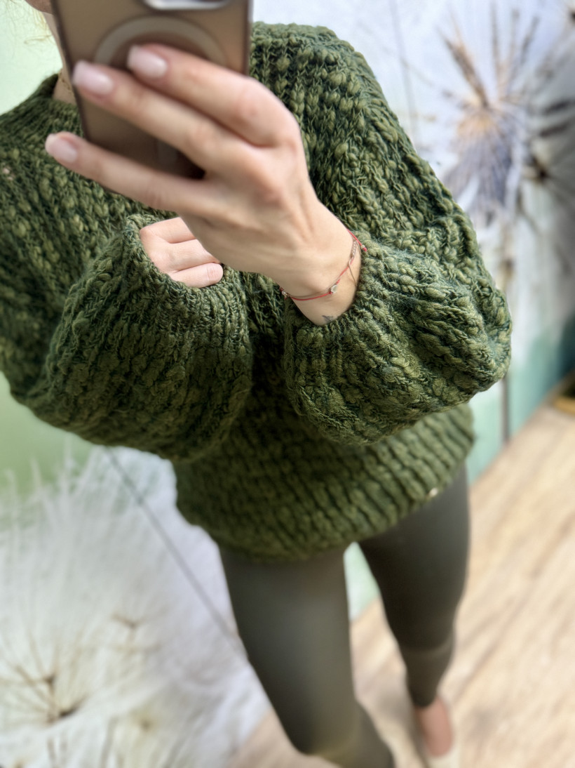 Sweter płomykowy prążek Minouu