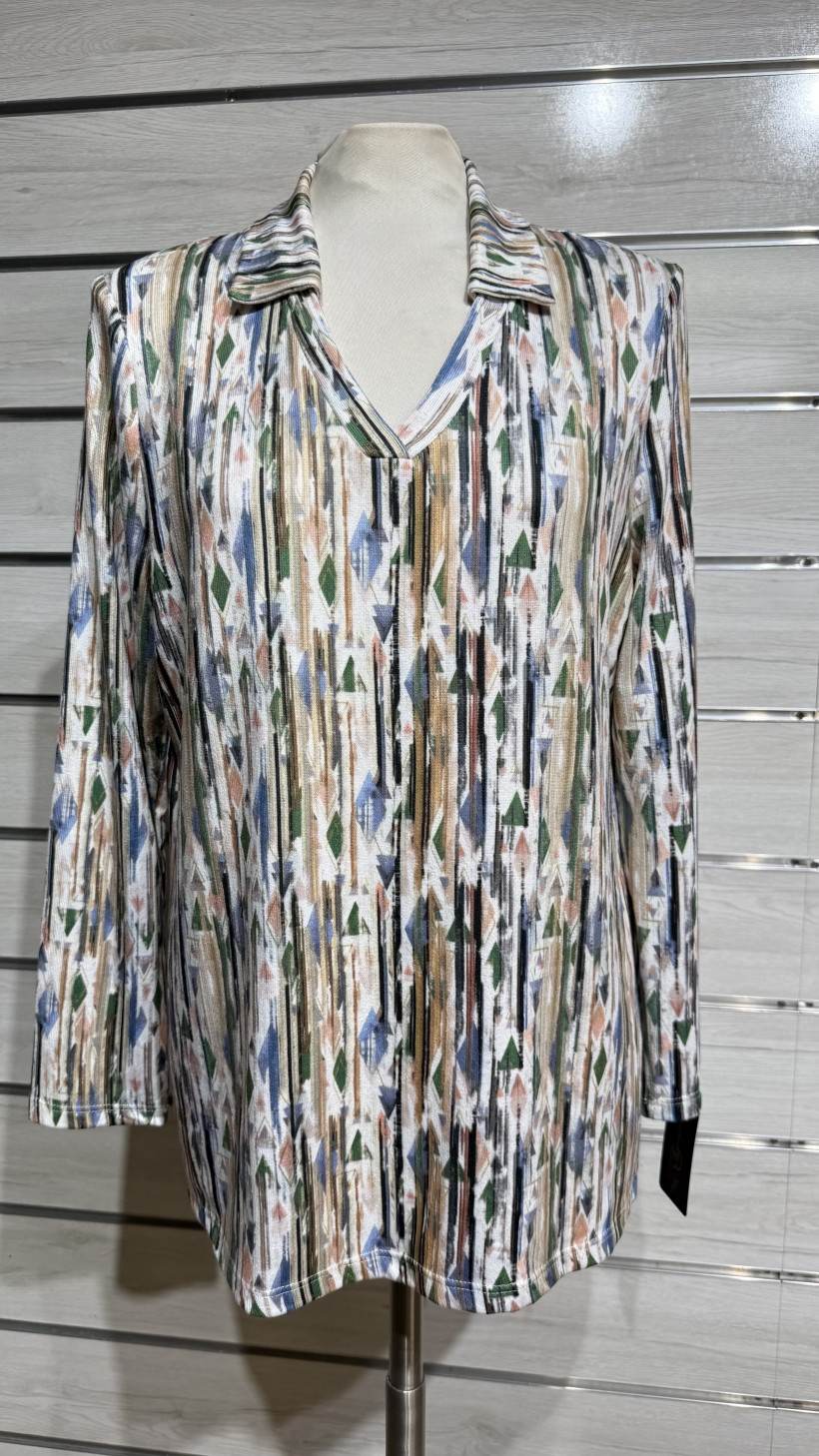 BLUSA PADRÃO RISCAS COLORIDAS