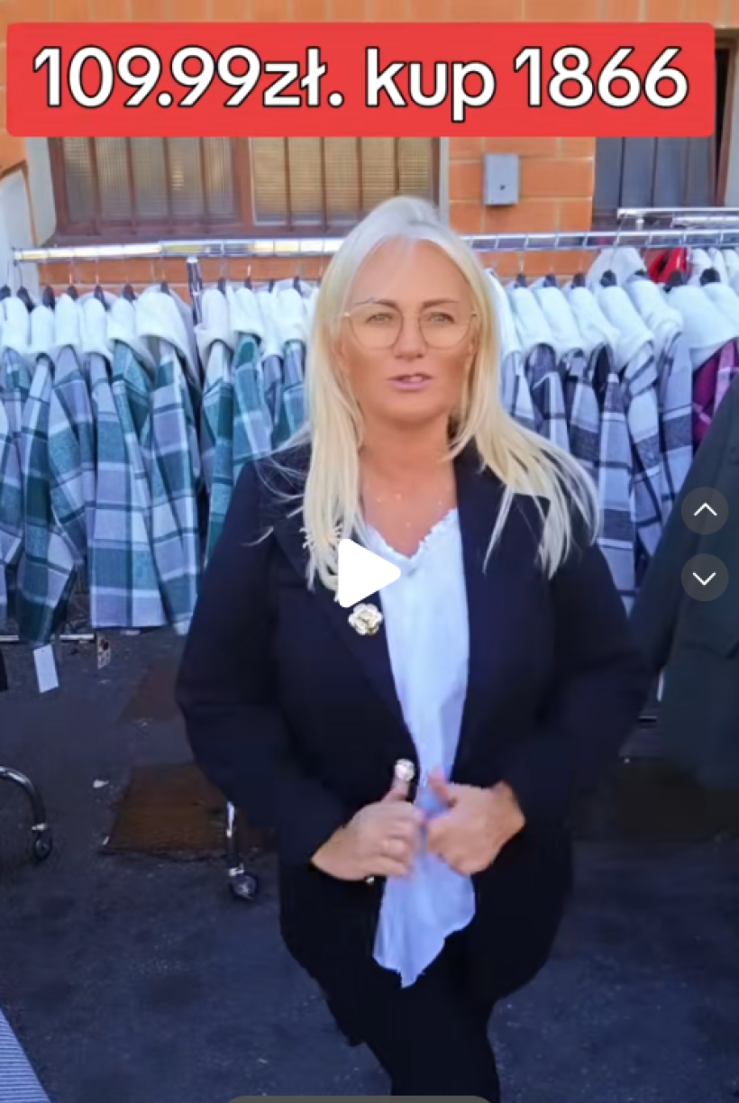 ŻAKIET TRZY BROSZKA