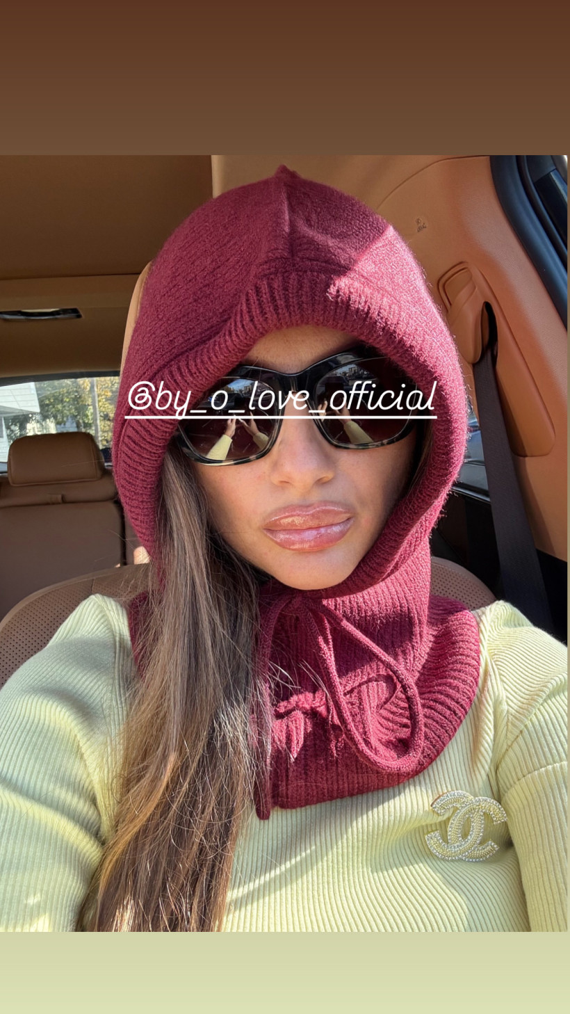 Nowa damska New Balaclava bordo burgund Mia Winter Czapka Komin komuniarka