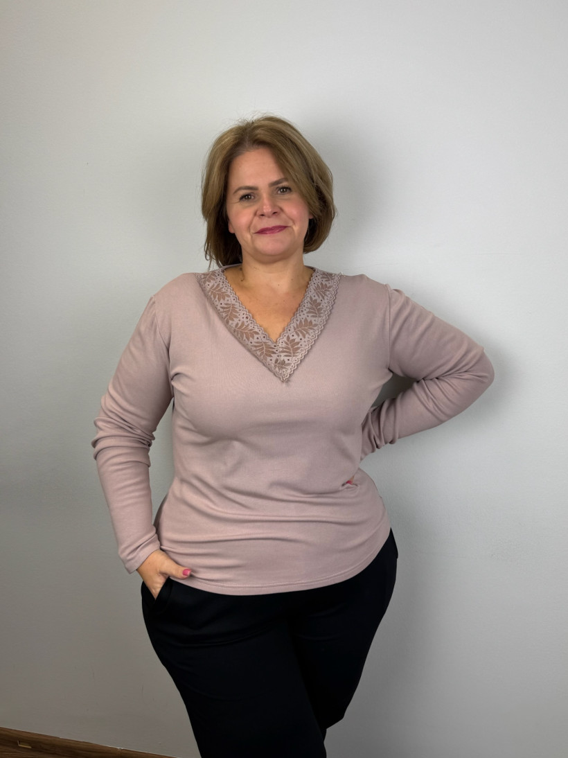 Bluzka prążkowa w szpic z koronki - gedi - rozm.xl/2xl - 005 - pudrowa