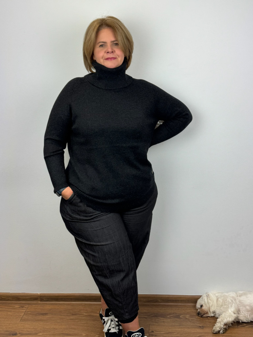 Sweter z golfem, melanż - les - (s/m, l/xl) - 8432 - czarny