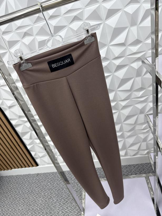 Leginsy besquar grubsze fango tył gładki