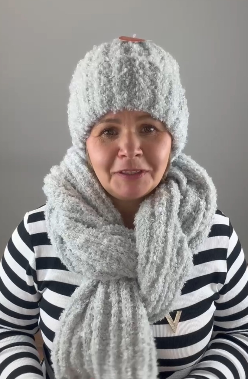 Komplet jednokolorowy : czapka + szal  ; 13114 - popiel