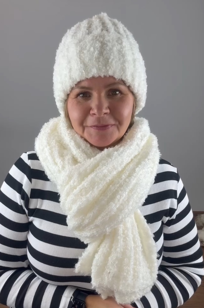 Komplet jednokolorowy : czapka + szal  ; 13114 - śmietankowy