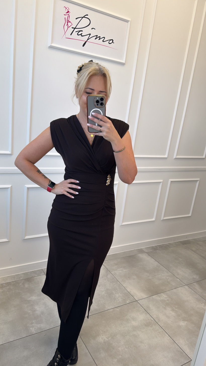 Drapowana sukienka z broszką 13788