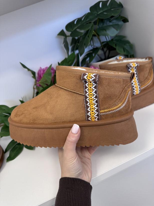 Śniegowce na platformie 13781