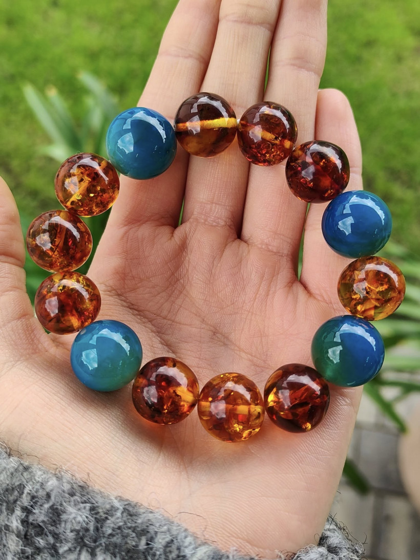 Bransoletka z naturalnego bursztynu i agatu – ręcznie robiona biżuteria z kamieniami, unikatowy prezent