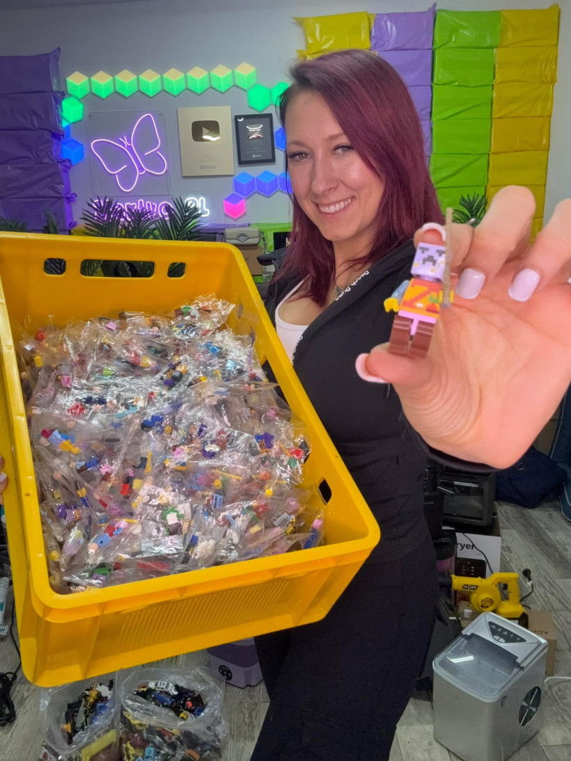 G10 Losowy ludzik a'la Lego