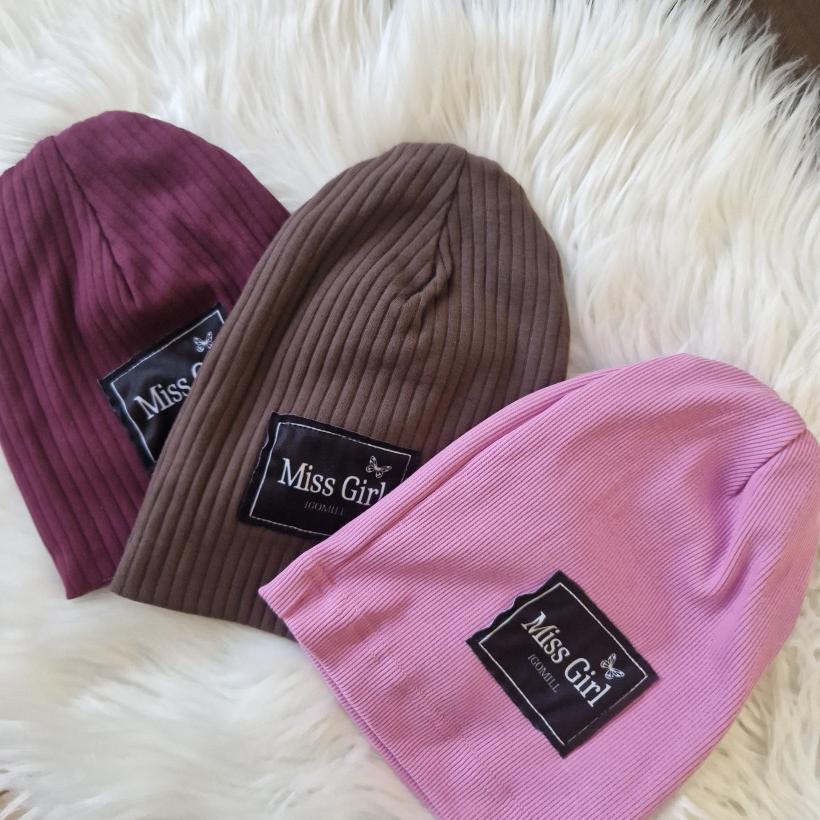 CZAPKA IGOMILL ROZMIAR UNIWERSALNY